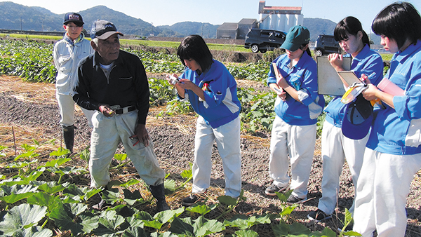 写真：長崎県立諫早農業高等学校の活動
