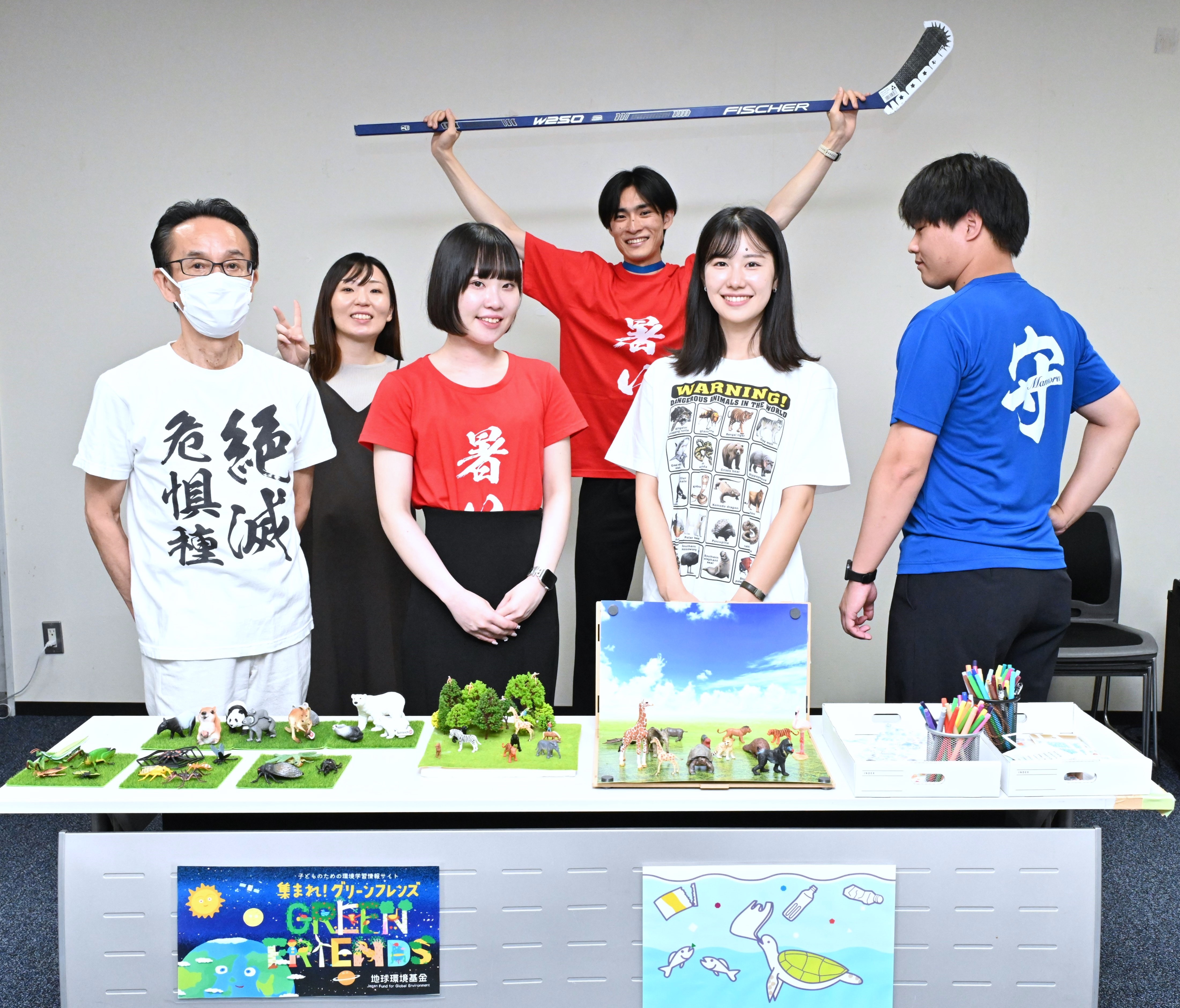 東京新聞「こども記者が行く！」の様子