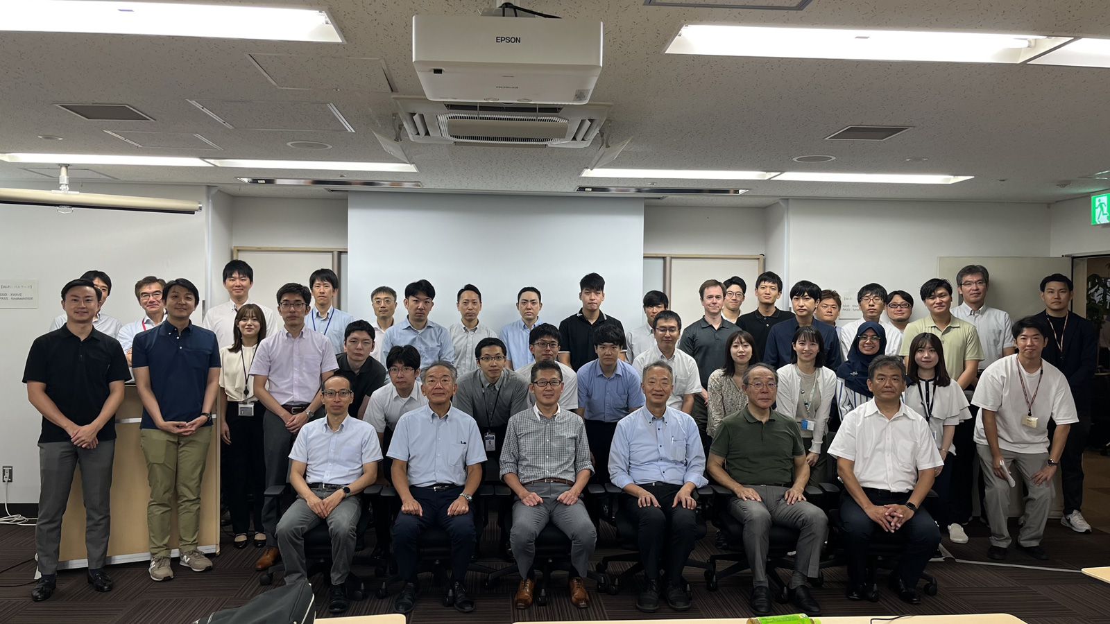 若手勉強会の集合写真