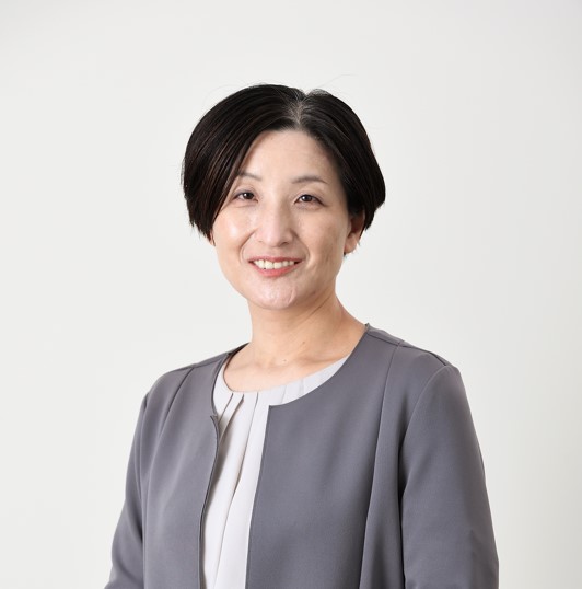 長尾 みづほ 委員 写真